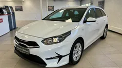 Deluxe white Ny 2025 Kia Ceed Sportswagon Stationcar | 249.900 kr. (Fair pris)