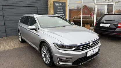 Brugt VW Passat Highline 218 HK (160 kW) 2018 Sølvmetal Stationcar