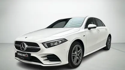 Brugt Mercedes A250 AMG line 218 HK (160 kW) 2021 Hvid Hatchback