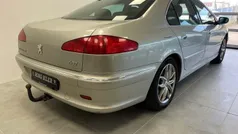 Peugeot 607