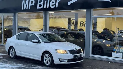Brugt Skoda Octavia Elegance 140 HK (102 kW) 2015 Hatchback