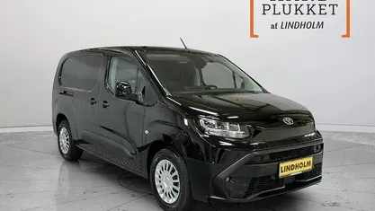 Sort Ny 2025 Toyota Proace City City MPV | 204.900 kr. (Fair pris)