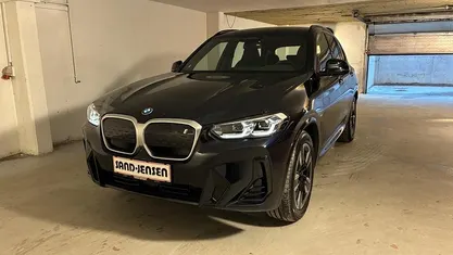 Brugt BMW iX3 M Sport 210 kW (286 HK) 2024 Carbonsortmetal SUV