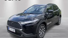 Attitude black Ny 2025 Toyota Corolla Cross Comfort SUV | 389.900 kr. (Fair pris)