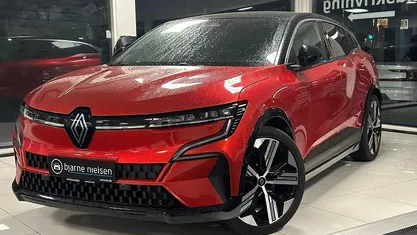 Rødmetal Brugt 2024 Renault Megane E-Tech Iconic Hatchback | 229.600 kr.