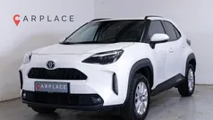 Hvid Brugt 2023 Toyota Yaris Hybrid Active | 239.900 kr. (Fair pris)