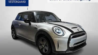 Sølv Brugt 2024 Mini Cooper SE Classic Hatchback | 164.600 kr. (Fair pris)