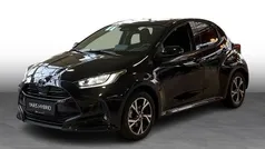 Brugt 2025 Toyota Yaris Hybrid Style Hatchback | 269.900 kr. (Fair pris)