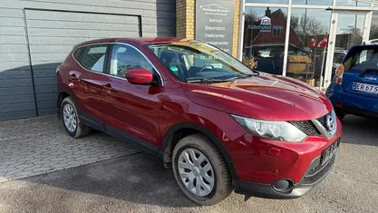 Brugt Nissan Qashqai Visia 110 HK (80 kW) 2016 Rødmetal SUV