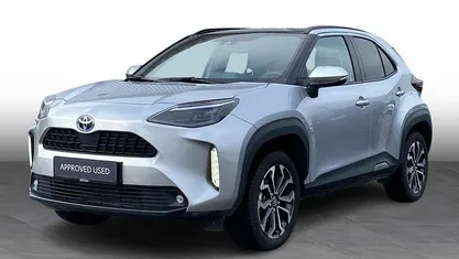 Brugt Toyota Yaris Cross Style 116 HK (85 kW) 2024 Sølv SUV