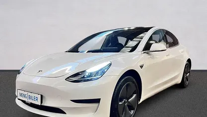Brugt 2020 Tesla Model 3 Standard Range Plus Sedan | 160.900 kr. (Fair pris)