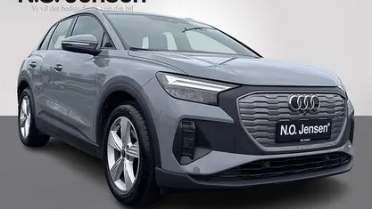 Brugt Audi Q4 e-tron 150 kW (204 HK) 2022 Farve ……………………………………………………………………. grå SUV