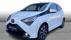 Hvid Brugt 2020 Toyota Aygo x-press Hatchback | 99.900 kr. (Fair pris)