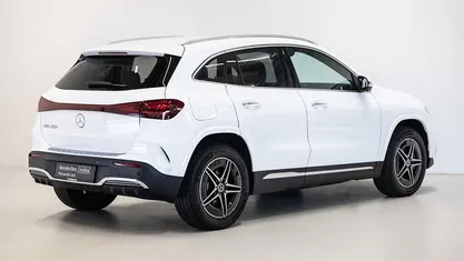 Farve: hvid Brugt 2025 Mercedes EQA250+ Premium SUV | 369.900 kr. (Fair pris)