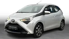 1e7 silver m.m. Brugt 2019 Toyota Aygo X-plore Hatchback | 94.900 kr. (Fair pris)
