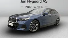 Blåmetal Brugt 2025 BMW i5 M Sport Sedan | 544.000 kr. (Fair pris)
