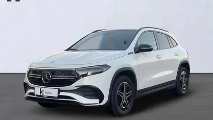 Hvid Brugt 2022 Mercedes EQA250 AMG line SUV | 269.900 kr. (Fair pris)