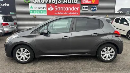 Brugt Peugeot 208 Allure 100 HK (73 kW) 2018 Hatchback