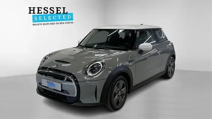 Brugt Mini Cooper Essential 135 kW (184 HK) 2021 Grå Hatchback