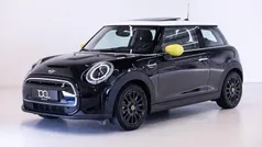 Farve: sortmetal Brugt 2021 Mini Cooper SE Hatchback | 144.900 kr. (God pris)
