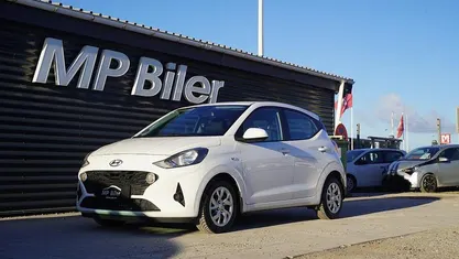 Hvid Brugt 2021 Hyundai i10 Advanced Hatchback | 79.700 kr. (Fair pris)