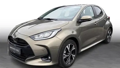 Oxide bronze Brugt 2024 Toyota Yaris Hybrid Style Hatchback | 229.900 kr. (Fair pris)