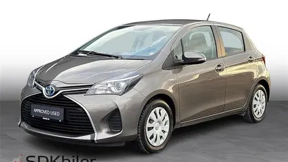 Platinum bronze Brugt 2017 Toyota Yaris Hybrid H2 Hatchback | 109.900 kr. (God pris)
