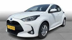 Brugt 2023 Toyota Yaris Hybrid Active Hatchback | 129.900 kr.