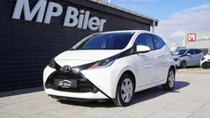 Brugt 2015 Toyota Aygo X-play Hatchback | 67.900 kr. (Fair pris)