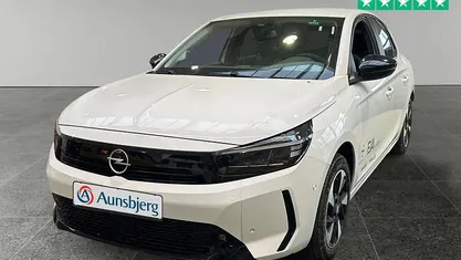 Hvid Brugt 2024 Opel Corsa-e Edition Hatchback | 139.500 kr. (Fair pris)