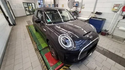 Brugt Mini Cooper SE Essential 135 kW (184 HK) 2023 Hatchback