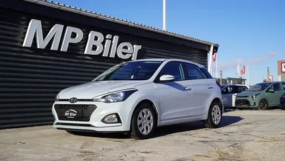 Brugt Hyundai i20 Trend 100 HK (73 kW) 2020 Lysblåmetal Hatchback