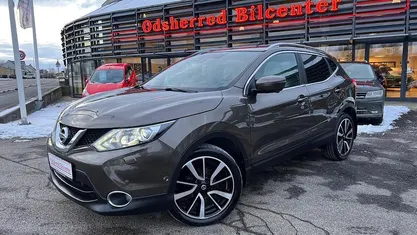 Brunmetal Brugt 2017 Nissan Qashqai Tekna SUV | 107.500 kr. (Fair pris)