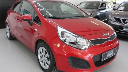 Rød Brugt 2014 Kia Rio FIFA World Cup Edition Hatchback | 54.900 kr. (Fair pris)