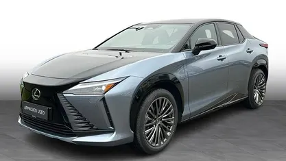 Brugt Lexus RZ 300e Luxury Line 150 kW (204 HK) 2025 Polar blue / black SUV