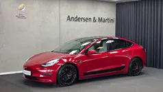 Rød Brugt 2020 Tesla Model 3 Performance Sedan | 188.900 kr. (God pris)