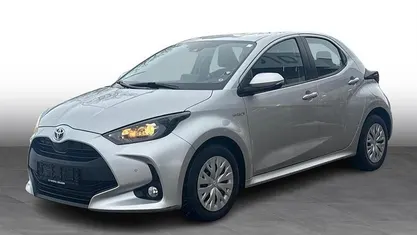 Brugt Toyota Yaris Hybrid H3 116 HK (85 kW) 2021 Sølvmetal Hatchback