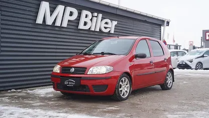 Rød Brugt 2005 Fiat Punto Active Hatchback | 3.900 kr. (God pris)