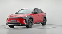 Flame red/astral black Brugt 2023 Toyota bZ4X Executive SUV | 274.900 kr. (Super pris)