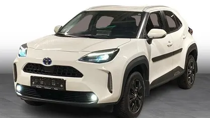 Brugt Toyota Yaris Cross Active 116 HK (85 kW) 2022 040 pure white SUV
