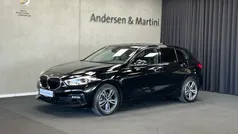 Sort Brugt 2020 BMW 118 Sport Line Hatchback | 228.800 kr. (Fair pris)