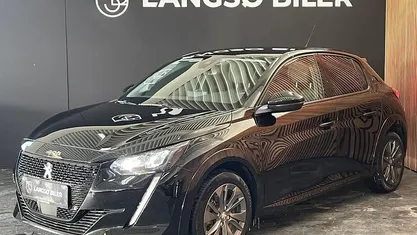 Brugt Peugeot e-208 Active 100 kW (136 HK) 2022 Sort Hatchback