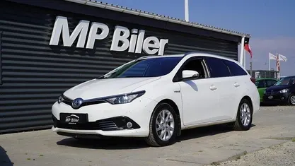 Brugt Toyota Auris Hybrid Comfort 136 HK (100 kW) 2016 Hvid Stationcar