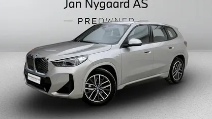 Brugt BMW iX1 M Sport 150 kW (204 HK) 2025 Sølvmetal SUV