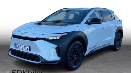 Brugt Toyota bZ4X Executive 150 kW (204 HK) 2025 089  platinum pearl white SUV