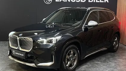 Sortmetal Brugt 2023 BMW iX1 SUV | 349.500 kr. (Fair pris)