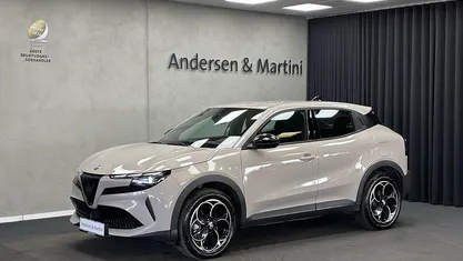 Brugt Alfa Romeo Junior 114 kW (156 HK) 2025 Hvid SUV