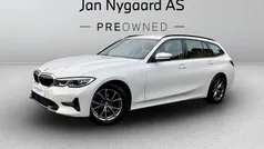 Hvidmetal Brugt 2020 BMW 320 Sport Line Stationcar | 299.000 kr. (Fair pris)