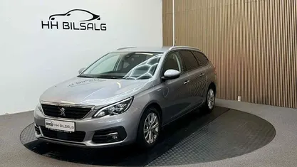 Grå Brugt 2019 Peugeot 308 Style Stationcar | 74.700 kr. (God pris)
