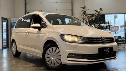 Hvidmetal Brugt 2017 VW Touran Comfortline MPV | 149.799 kr. (Super pris)